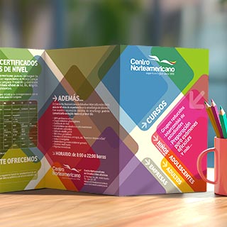 Diseño tríptico Centro Norteamericano Sevilla